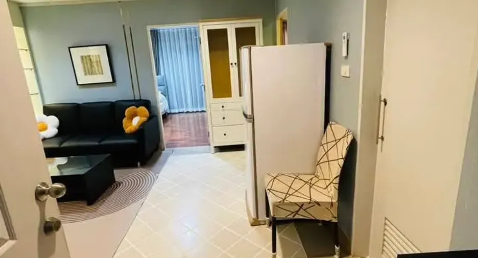 For rent 1 bed condo in Phra Khanong, Bangkok