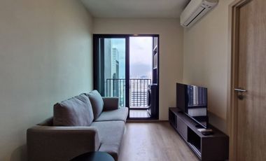 À louer 1 chambre condo à Huai Khwang, Bangkok