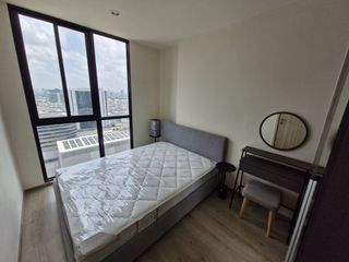For rent 1 bed condo in Huai Khwang, Bangkok