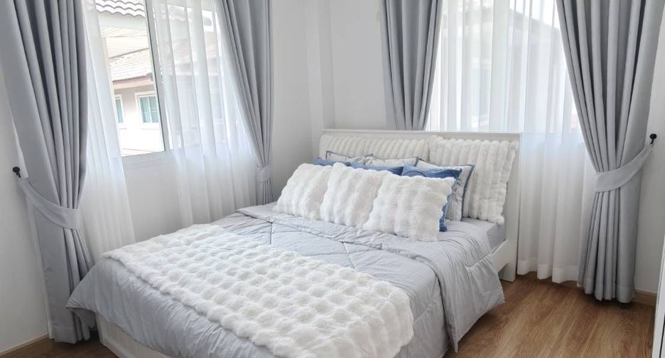 Casa en venta de 3 habitaciones en San Kamphaeng, Chiang Mai