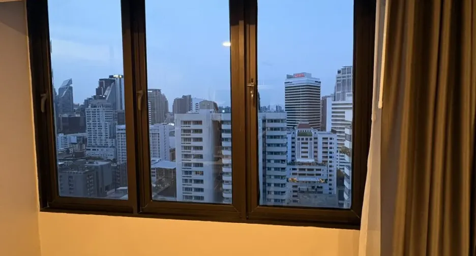Wohnung zum Kauf mit 2 Zimmer in Khlong Toei, Bangkok