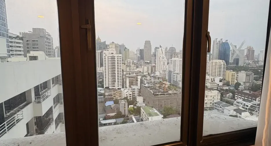 Wohnung zum Kauf mit 2 Zimmer in Khlong Toei, Bangkok