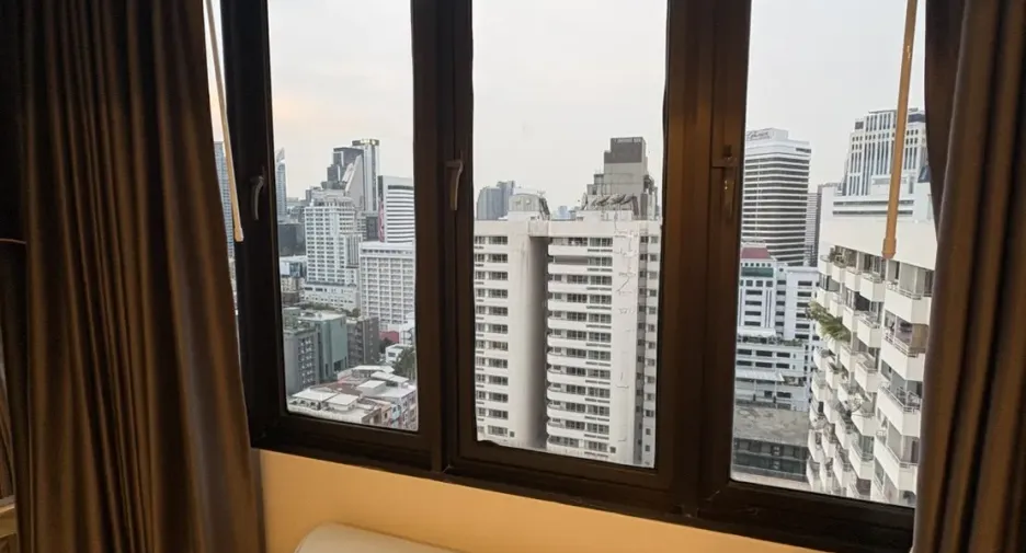 Wohnung zum Kauf mit 2 Zimmer in Khlong Toei, Bangkok