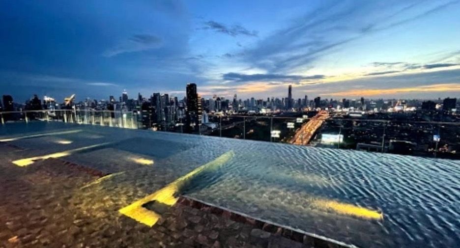 For rent 1 Beds condo in Huai Khwang, Bangkok