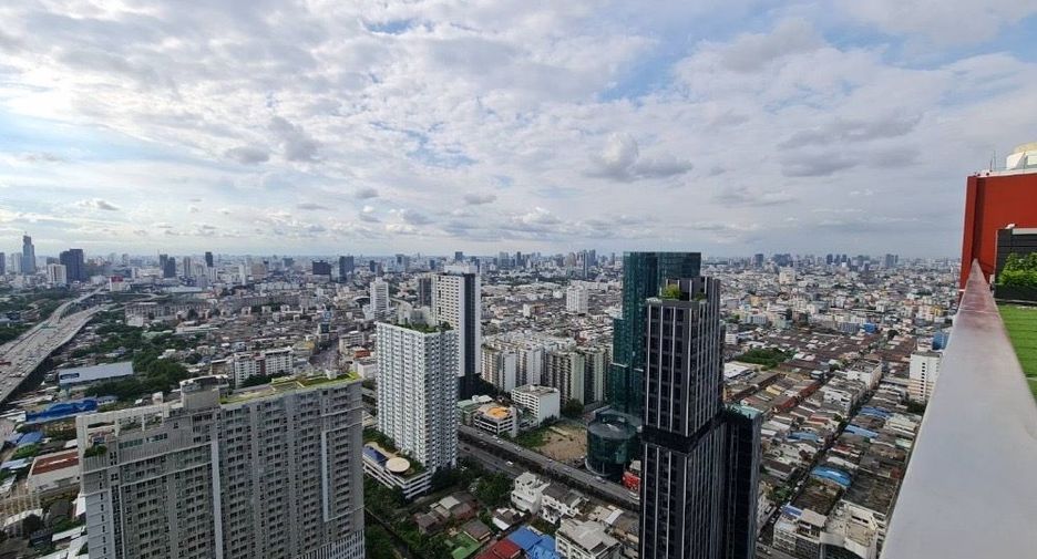 For rent 1 Beds condo in Huai Khwang, Bangkok