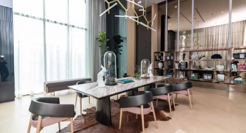 For rent 1 bed condo in Khlong Toei, Bangkok