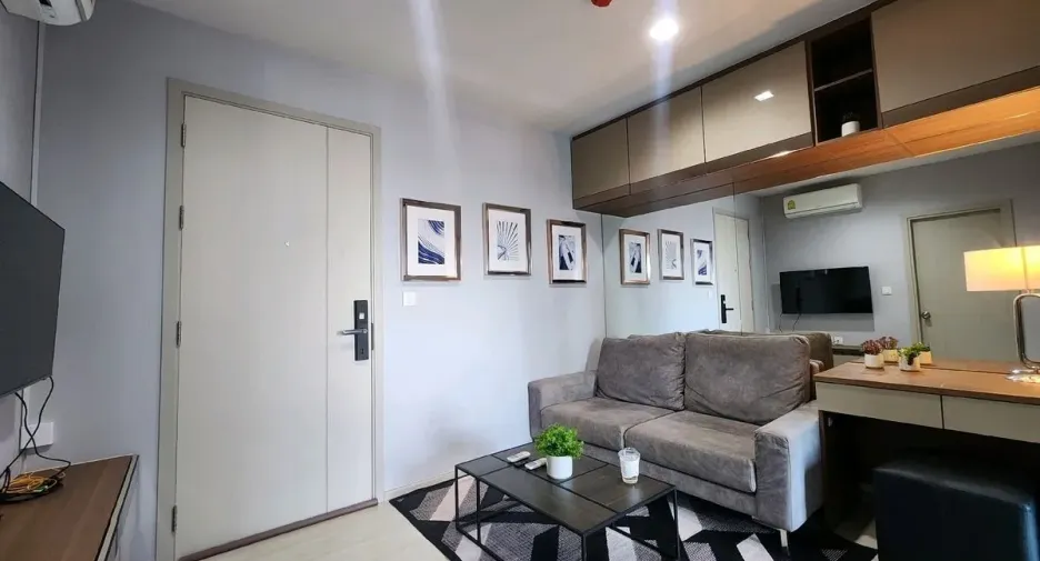 For rent 1 bed condo in Khlong Toei, Bangkok