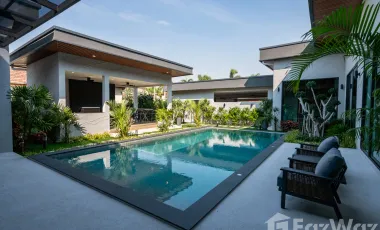 出售 4 卧室 独立屋 在 Bang Lamung, Chon Buri