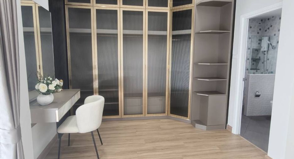 Продажа 4 спальни дом в Сан Кампаенг, Чианг Маи