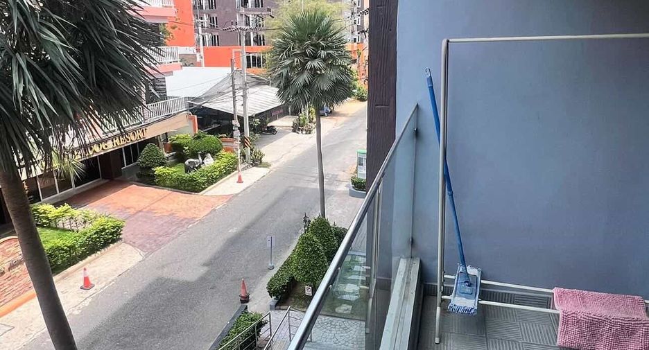 For sale 1 bed condo in Bang Lamung, Chonburi