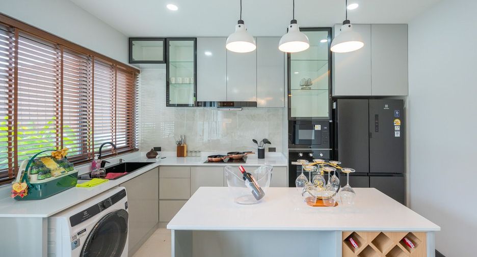 Casa en venta de 3 habitaciones en Bang Lamung, Chonburi