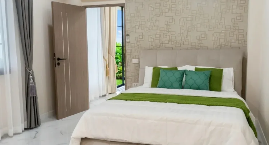 For sale 4 bedrooms house in Bang Lamung, Chonburi