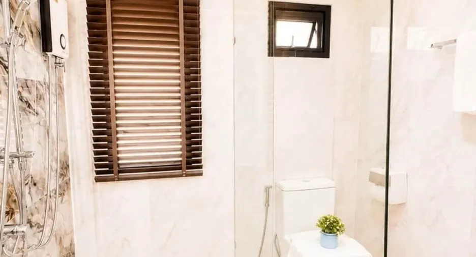 For sale 4 bedrooms house in Bang Lamung, Chonburi