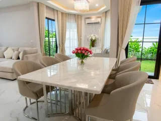 出售 4 卧室 独立屋 在 Bang Lamung, Chon Buri