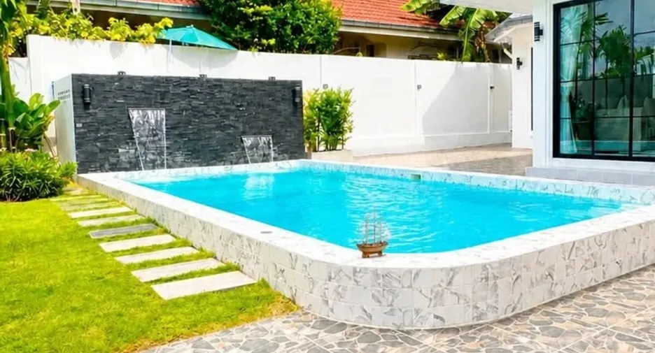 For sale 4 bedrooms house in Bang Lamung, Chonburi