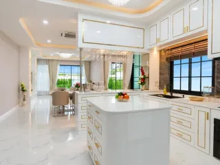 出售 4 卧室 独立屋 在 Bang Lamung, Chon Buri