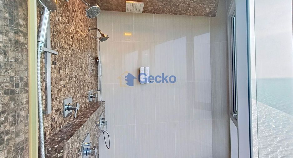 For rent 2 bedrooms condo in Bang Lamung, Chonburi