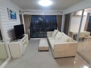 For rent 3 bedrooms condo in Yan Nawa, Bangkok