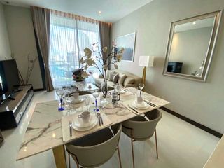 For rent 2 bedrooms condo in Phra Khanong, Bangkok