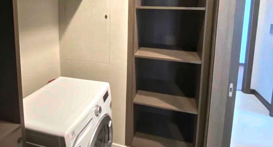 For rent 2 bedrooms condo in Phra Khanong, Bangkok