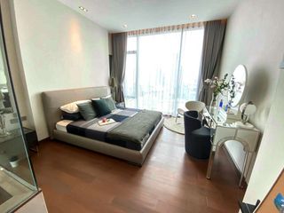 For rent 2 bedrooms condo in Phra Khanong, Bangkok