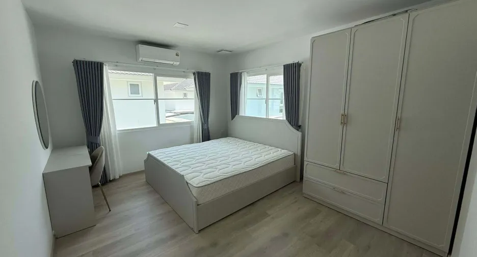 出租 3 卧室 独立屋 在 Bang Phli, Samut Prakan