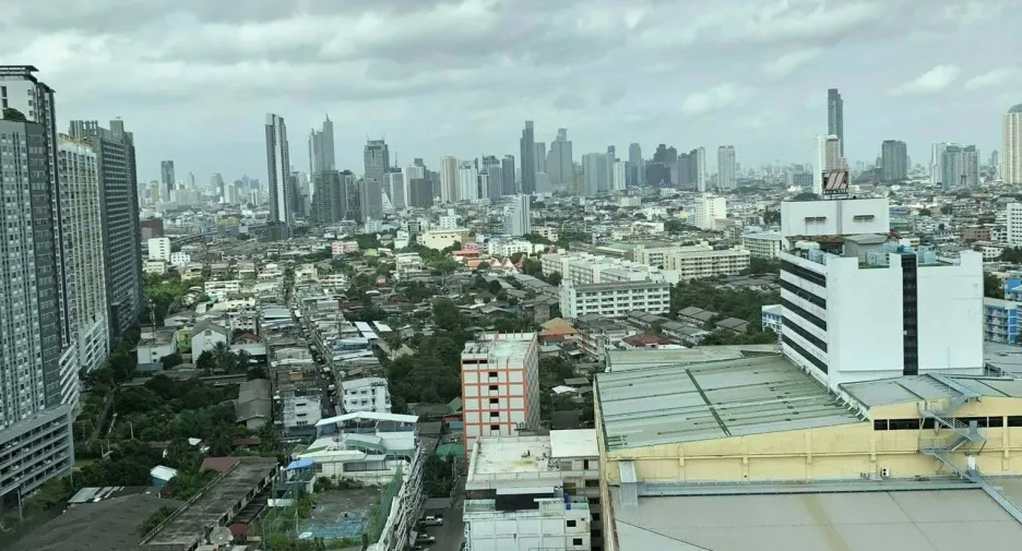 Condo en alquiler de 1 habitaciones en Thon Buri, Bangkok