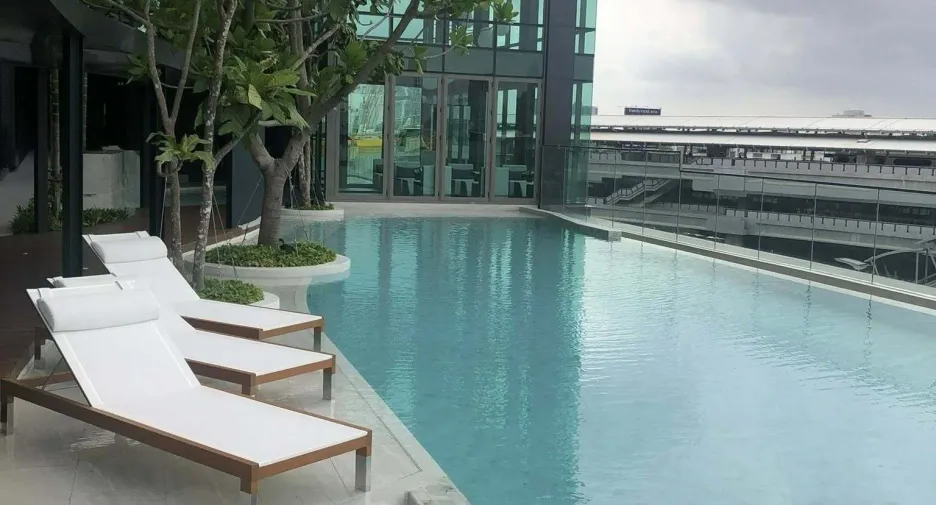 Condo en alquiler de 1 habitaciones en Thon Buri, Bangkok