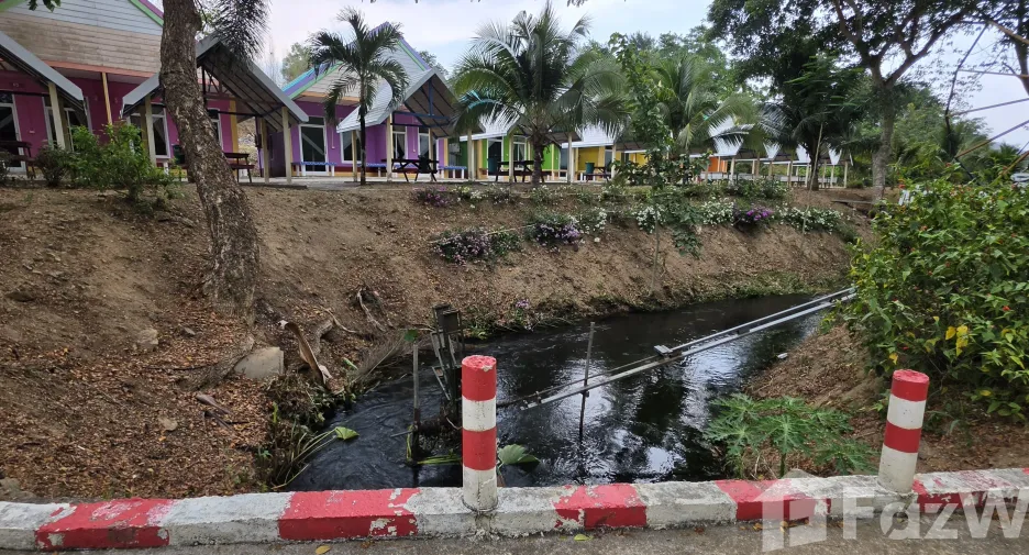 For sale hotel in Kaeng Krachan, Phetchaburi