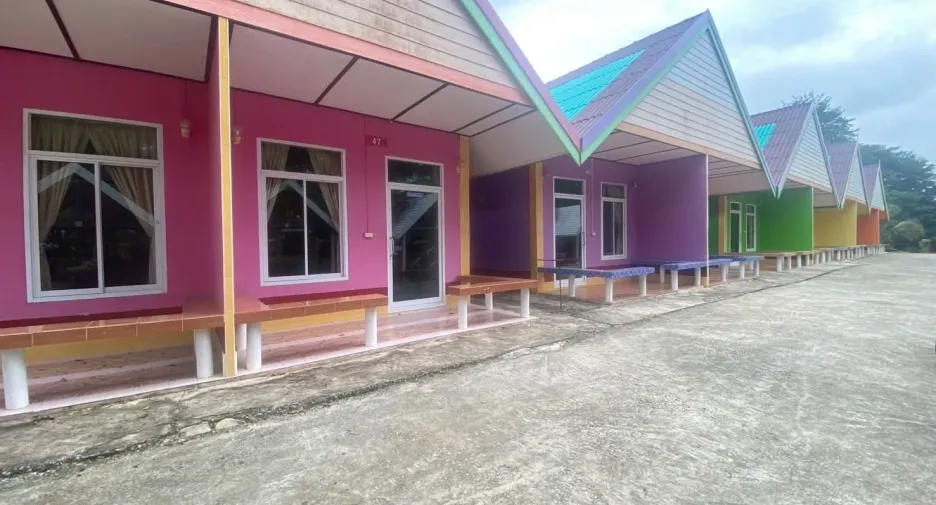 For sale hotel in Kaeng Krachan, Phetchaburi