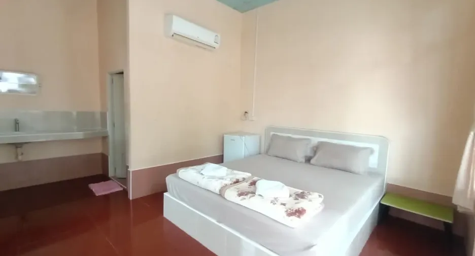 For sale hotel in Kaeng Krachan, Phetchaburi