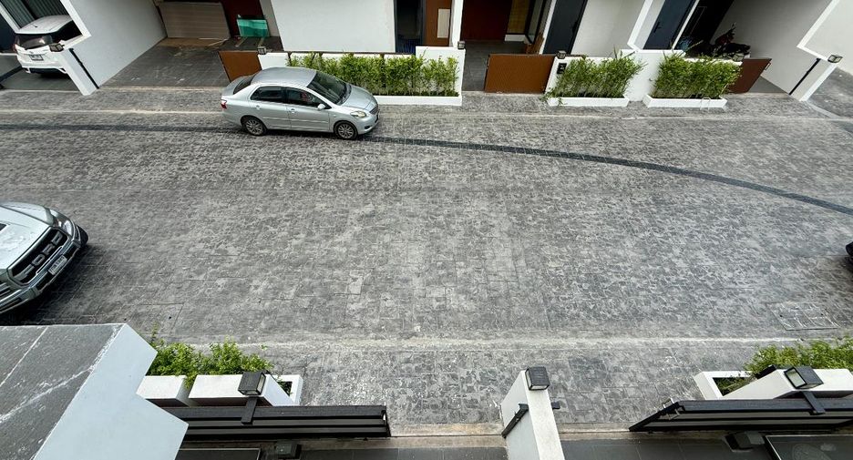 ขาย 4 ห้องนอน บ้านเดี่ยว ใน บางละมุง, ชลบุรี