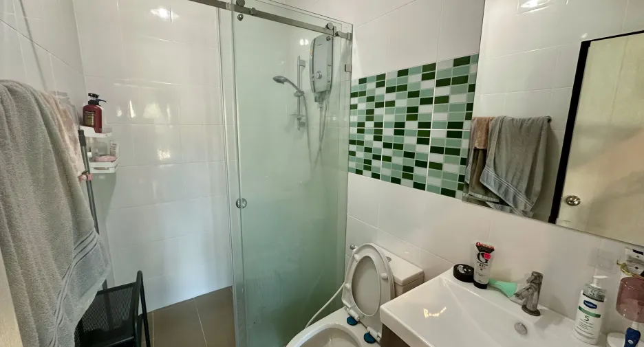 For sale and for rent 2 bedrooms townhouse in Thalang, Phuket
