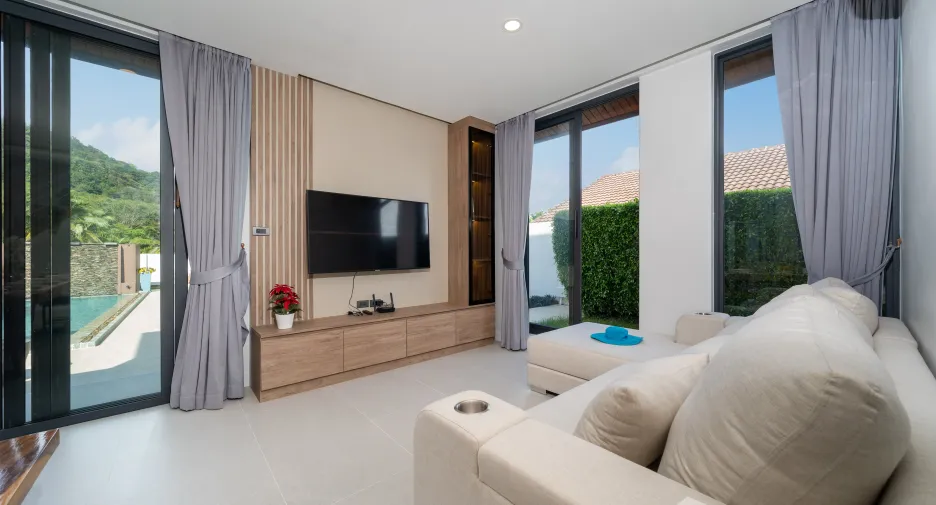 For rent 5 ベッドルーム house in Mueang Phuket, Phuket