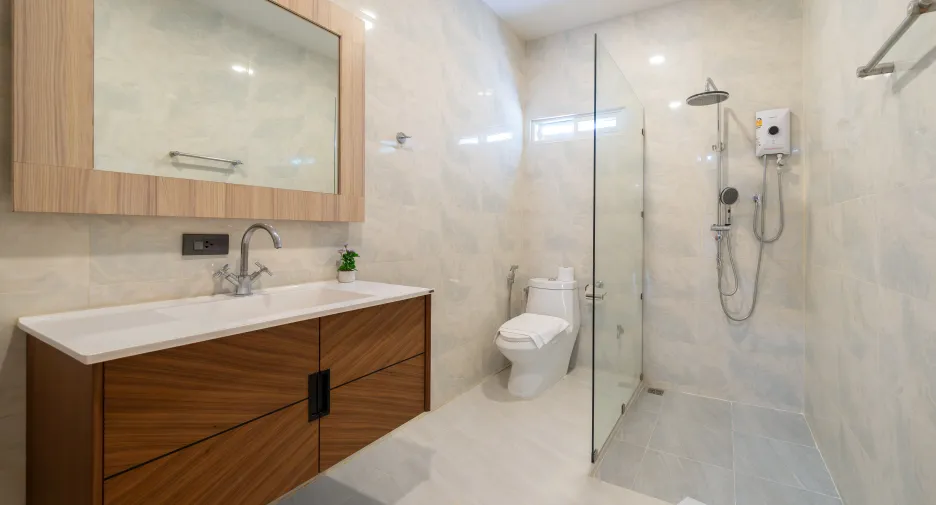 For rent 5 ベッドルーム house in Mueang Phuket, Phuket