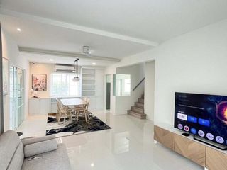 ให้เช่า 4 ห้องนอน บ้านเดี่ยว ใน บางพลี, สมุทรปราการ