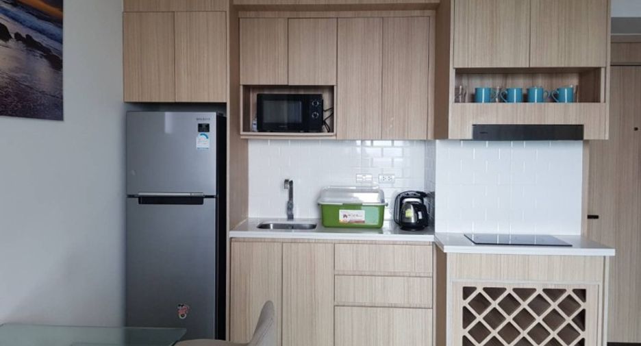 For sale 1 bed condo in Bang Lamung, Chonburi