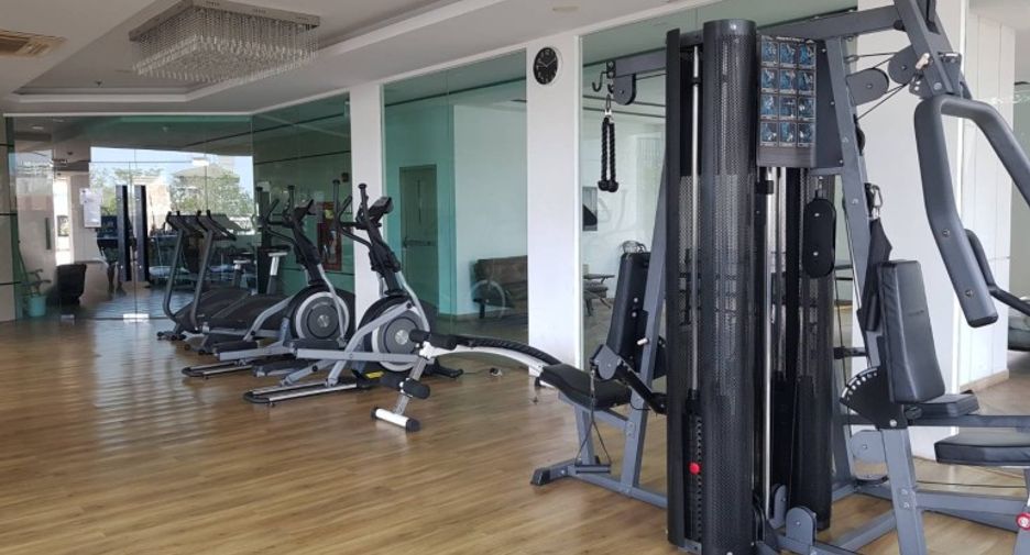 For sale 1 bed condo in Bang Lamung, Chonburi