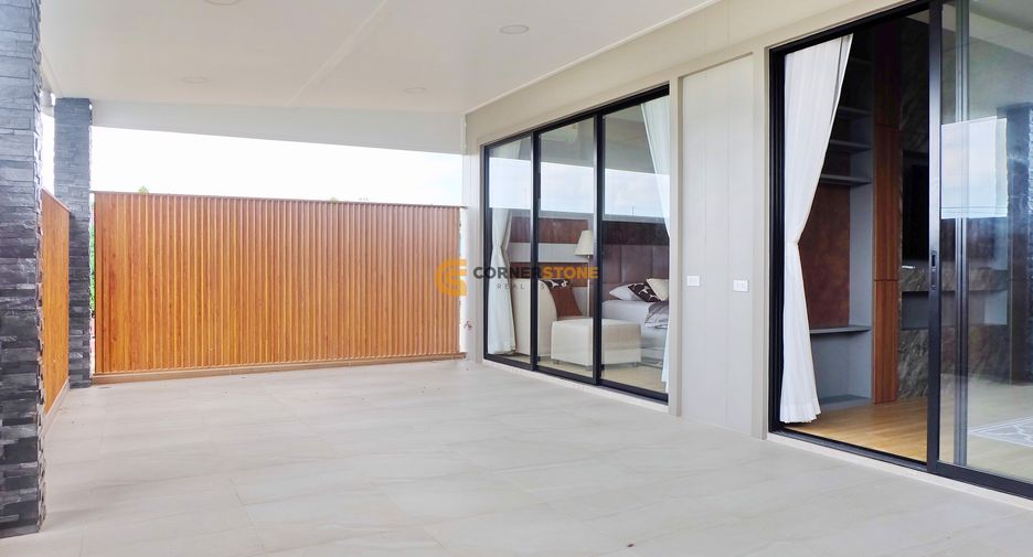 Haus zum Kauf mit 4 Zimmer in Bang Lamung, Chonburi