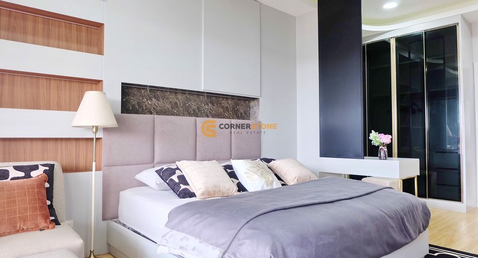 Haus zum Kauf mit 4 Zimmer in Bang Lamung, Chonburi