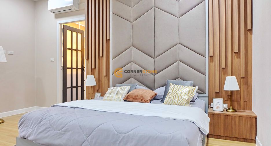 Haus zum Kauf mit 4 Zimmer in Bang Lamung, Chonburi