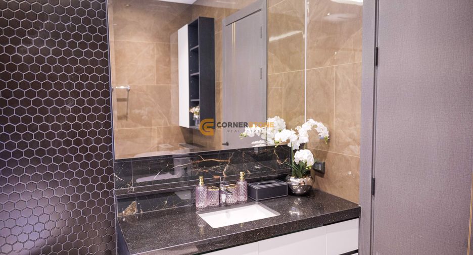For sale 5 bedrooms house in Bang Lamung, Chonburi