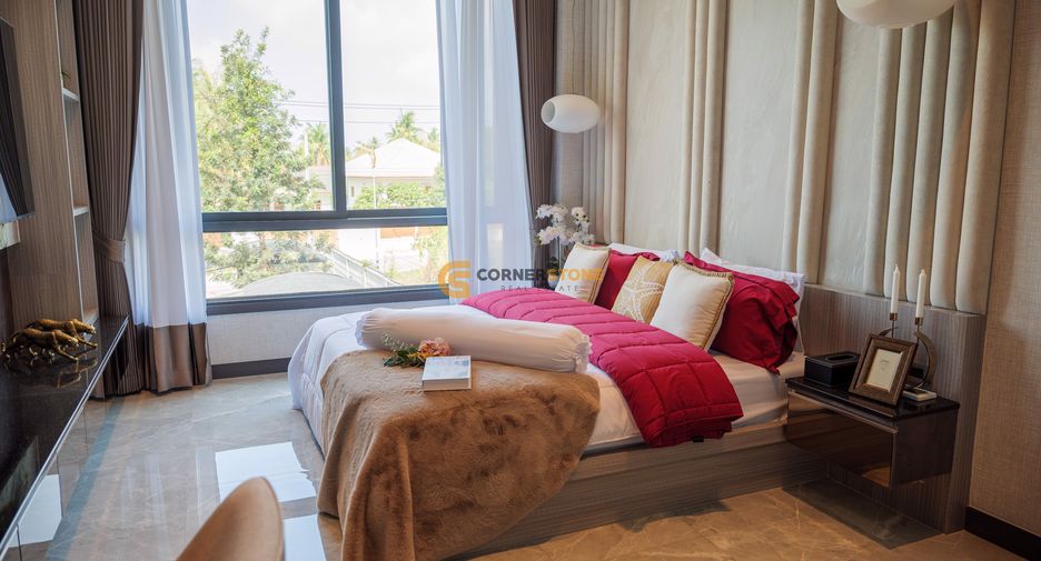 For sale 5 bedrooms house in Bang Lamung, Chonburi