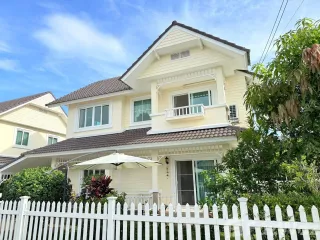 For rent 4 bedrooms house in Mae Rim, Chiang Mai