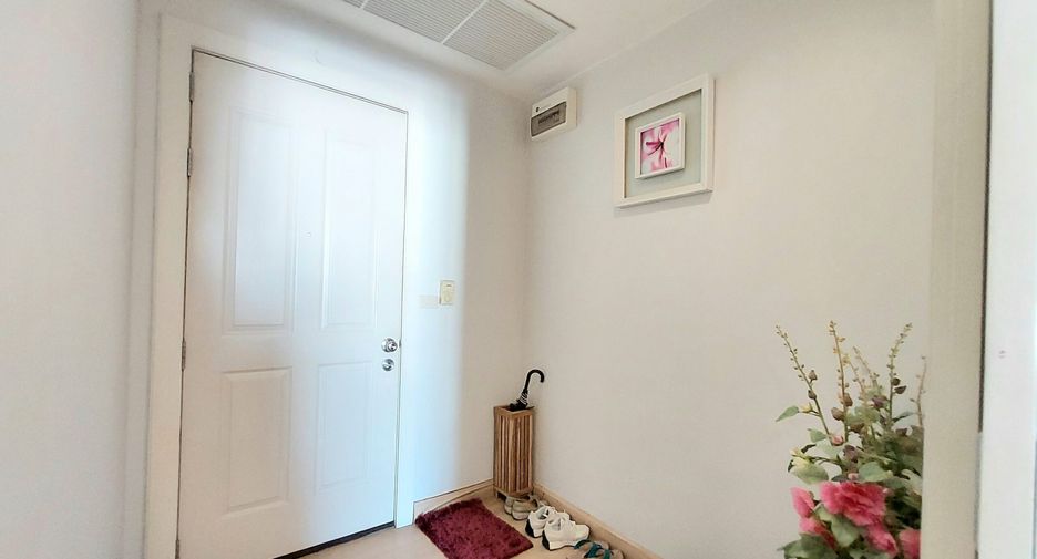 À vendre 1 chambre condo à Sathon, Bangkok