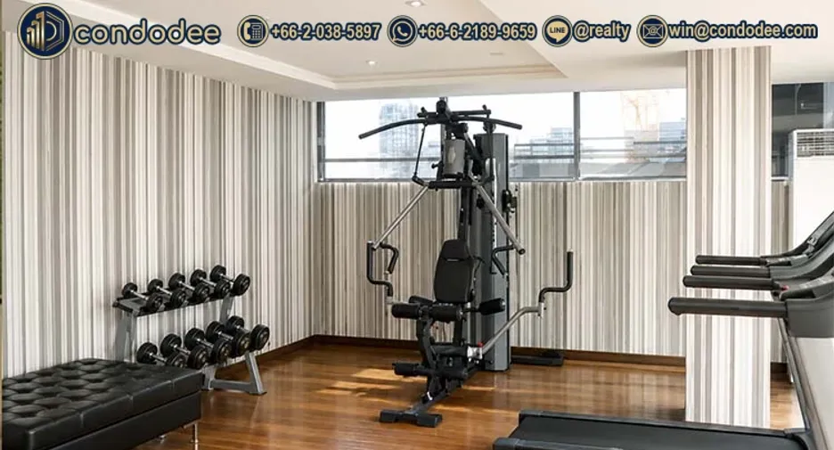 For sale 1 bed condo in Khlong Toei, Bangkok