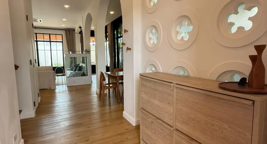 For rent 3 bedrooms house in Mueang Phuket, Phuket