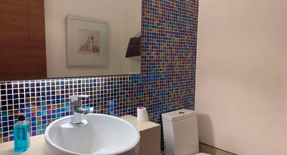 For rent 3 bedrooms condo in Bang Lamung, Chonburi