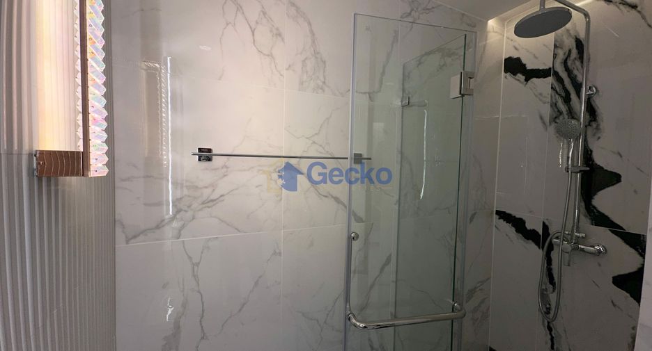 Condo en venta de 2 habitaciones en Jomtien, Pattaya
