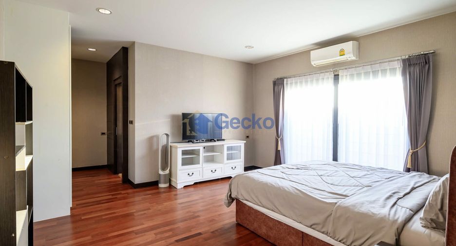 Haus zur Miete mit 3 Zimmer in Huay Yai, Pattaya